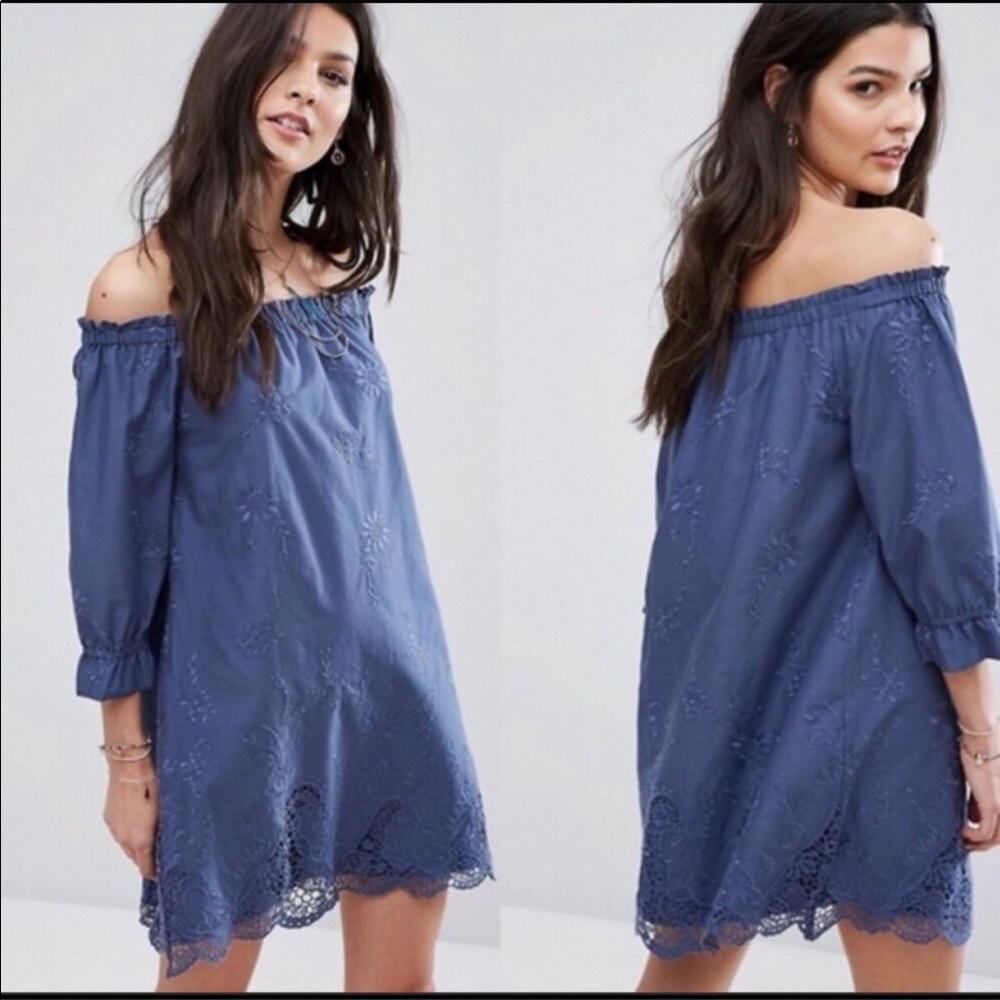 A&F blue off the shoulder lace dress